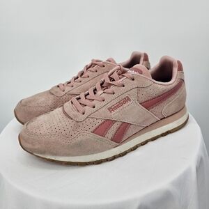 Reebok Classic‎ Pink Suede Sneakers Women's Size 6